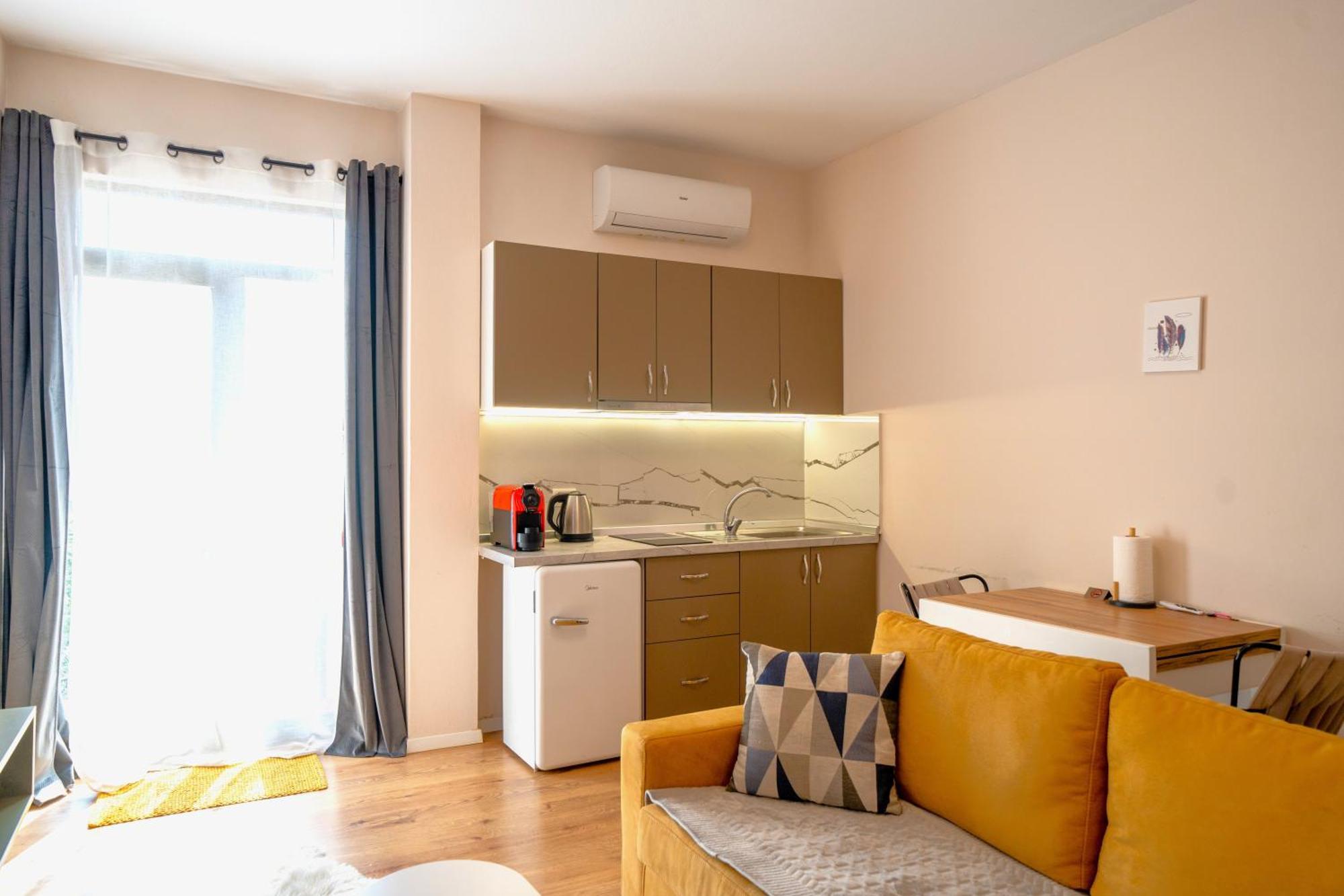Colorful Comfy Condo Central Tiran Dış mekan fotoğraf